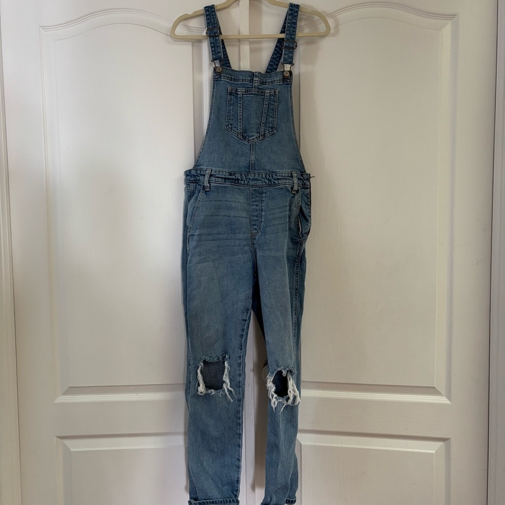 Old Navy medium wash overalls [distressed, size 8]